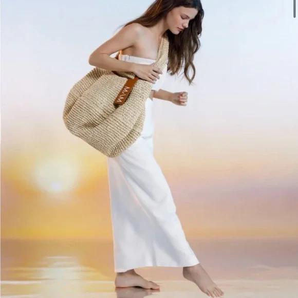 RAFFIA HANDBAG - Picture 2 of 6